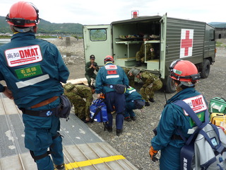 県総合防災訓練の写真2
