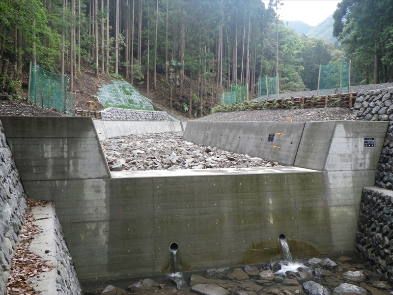 井崎林地荒廃防止工事