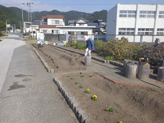 花植え後の様子