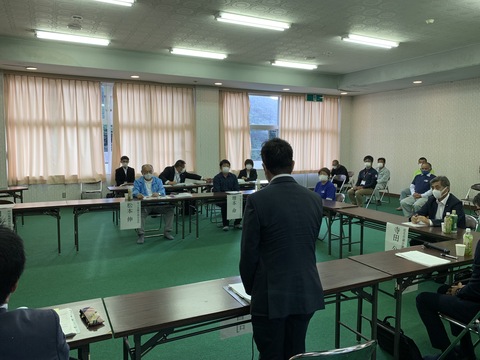 ⑩座談会　IMG_6076