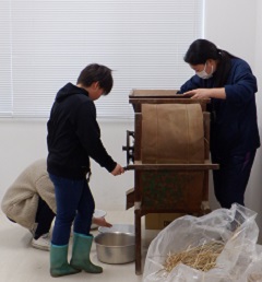 R6どきどき探検隊