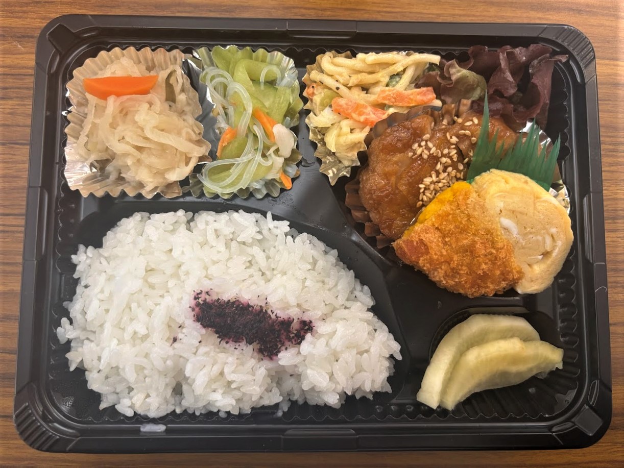 なるクラブ_お弁当