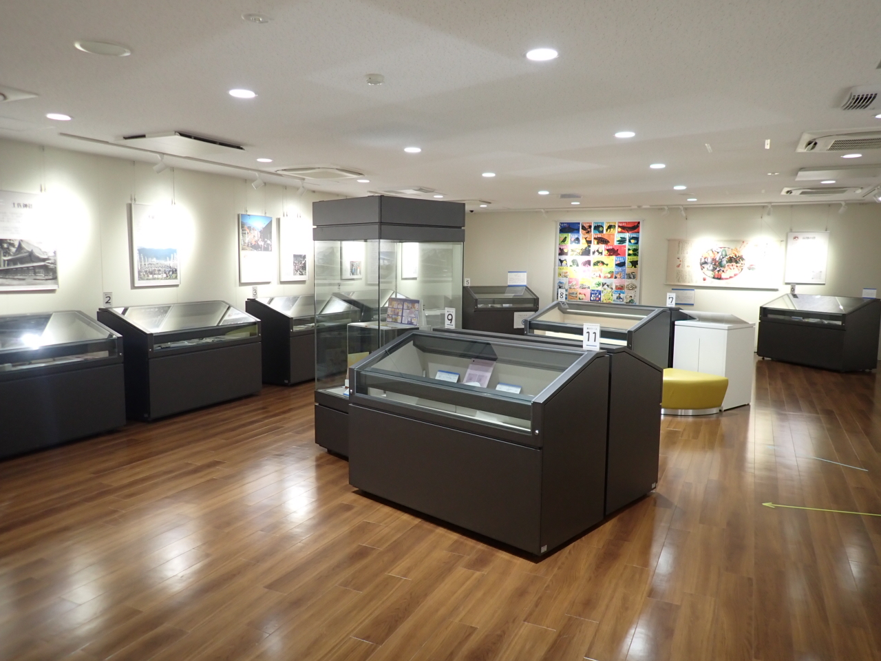展示室全景 展示室の様子