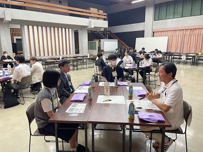 座談会写真１
