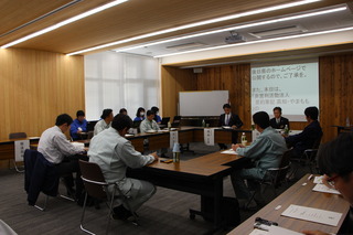 座談会１