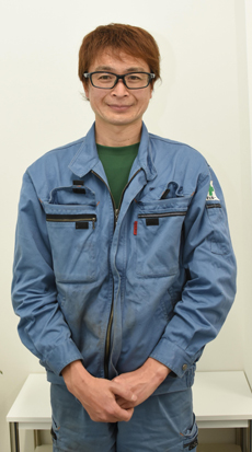 窪内進さん